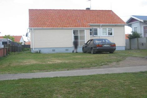 Photo of property in 4 Brunswick Road, Aramoho, Whanganui, 4500
