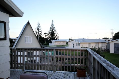 Photo of property in 266b Seaforth Road, Waihi Beach, 3611