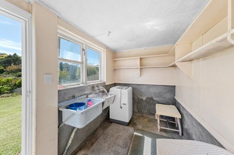 Photo of property in 66 Banks Street, Marfell, New Plymouth, 4310