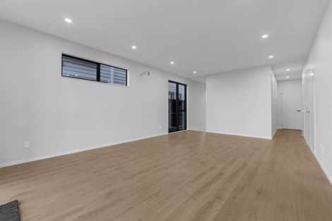 Photo of property in 14 Yellow Pear Lane, Karaka, 2578