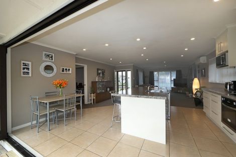 Photo of property in 11 Lodge Road, Maraenui, Napier, 4110