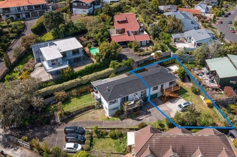 Photo of property in 2/43 Telstar Place, Beach Haven, Auckland, 0626