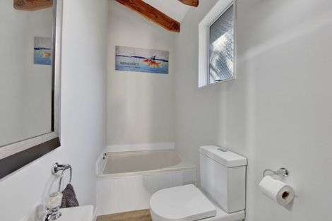 Photo of property in 12 Arthur Crescent, Waikawa, Picton, 7220