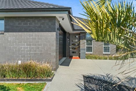 Photo of property in 3 Azara Way, Wigram, Christchurch, 8025