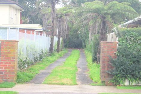 Photo of property in 9 Kingswood Road, Papatoetoe, Auckland, 2025