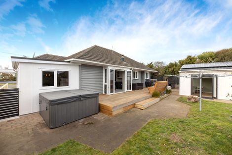 Photo of property in 120 Pine Avenue, South New Brighton, Christchurch, 8062