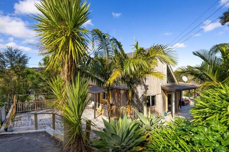 Photo of property in 37 Main Road, Raglan, 3225
