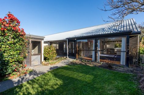 Photo of property in 1/3 Hawea Place, Mairehau, Christchurch, 8052