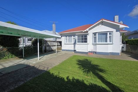 Photo of property in 21 Ropata Crescent, Boulcott, Lower Hutt, 5010