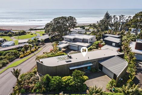 Photo of property in 13 Shearer Drive, Oakura, 4314