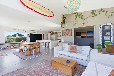 Photo of property in 6 Te Aroha Place, Mapua, 7005