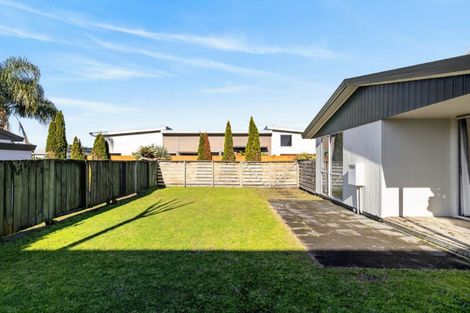 Photo of property in 573 Maunganui Road, Mount Maunganui, 3116