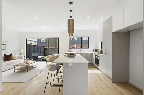 Photo of property in 53b Eversleigh Road, Belmont, Auckland, 0622