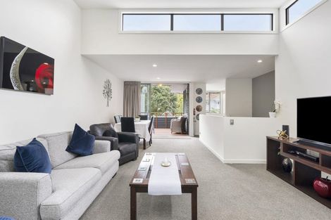 Photo of property in 37c Ngaio Road, Kelburn, Wellington, 6012