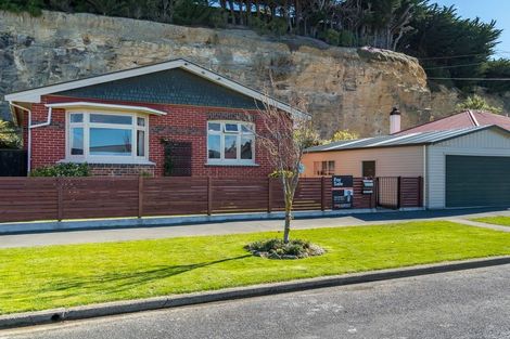 Photo of property in 18 Cranley Street, Musselburgh, Dunedin, 9013