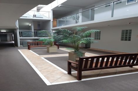 Photo of property in Paramount Apartments, 2/281 Maunganui Road, Mount Maunganui, 3116