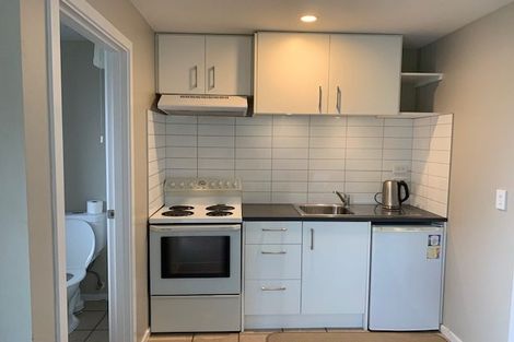 Photo of property in 34b Mackinnon Terrace, Sunshine Bay, Queenstown, 9300