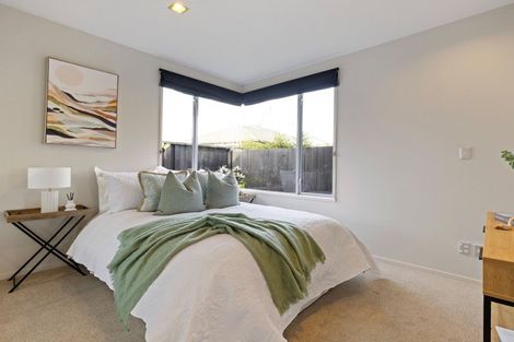 Photo of property in 15 Azure Place, Huntington, Hamilton, 3210