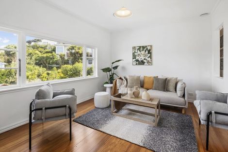 Photo of property in 35 Nevay Road, Miramar, Wellington, 6022