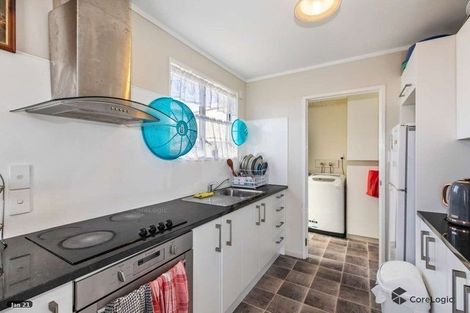 Photo of property in 2/23 Silver Creek Road, Weymouth, Auckland, 2103