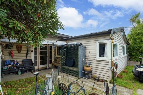 Photo of property in 318 Pages Road, Wainoni, Christchurch, 8061