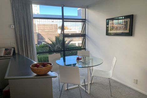 Photo of property in 35e Northcroft Street, Takapuna, Auckland, 0622