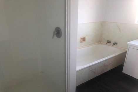 Photo of property in 27b Mcintyre Avenue, Fenton Park, Rotorua, 3010