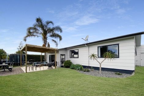 Photo of property in 262 Gravatt Road, Papamoa Beach, Papamoa, 3118
