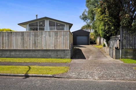 Photo of property in 3 Trimble Place, Bell Block, New Plymouth, 4312