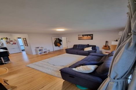 Photo of property in 3/125a Birkdale Road, Birkdale, Auckland, 0626