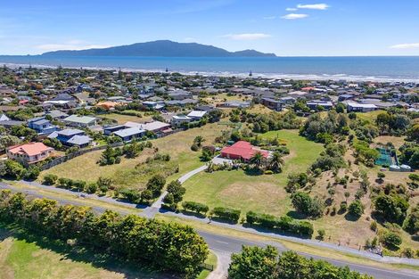 Photo of property in 47 Rutherford Drive, Waikanae Beach, Waikanae, 5036