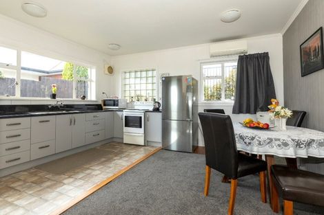 Photo of property in 33 Seddon Street, Highfield, Timaru, 7910