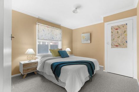 Photo of property in 39 Bevington Street, Avonhead, Christchurch, 8042