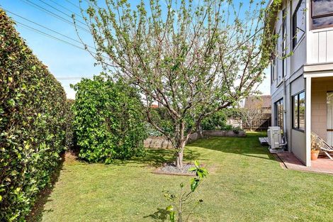 Photo of property in 1 Nukumea Common, Orewa, 0931