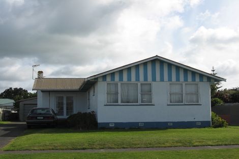 Photo of property in 25 Tainui Street, Castlecliff, Whanganui, 4501