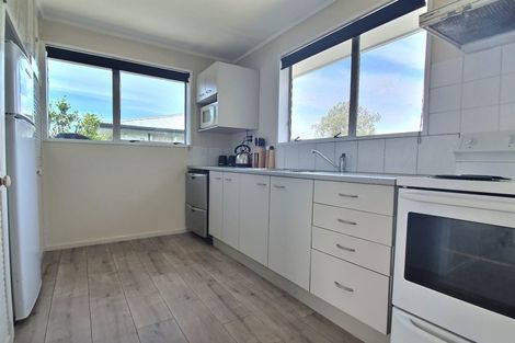 Photo of property in 52 Robinson Crescent, Tamatea, Napier, 4112