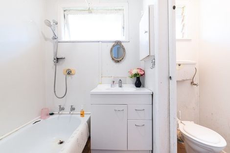 Photo of property in 5/119 Seabrook Avenue, New Lynn, Auckland, 0600