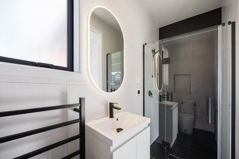 Photo of property in 2 Picnic Point Road, Hobsonville, Auckland, 0616