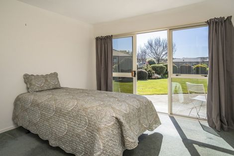 Photo of property in 20 Clifford Place, Amberley, 7410