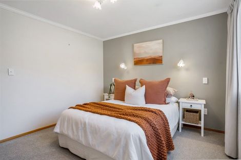 Photo of property in 7 Daley Place, Winton, 9720