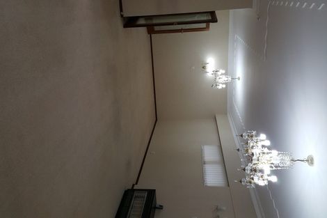 Photo of property in 76 Wai-iti Crescent, Woburn, Lower Hutt, 5010