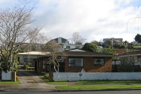 Photo of property in 432 Kahikatea Drive, Dinsdale, Hamilton, 3204