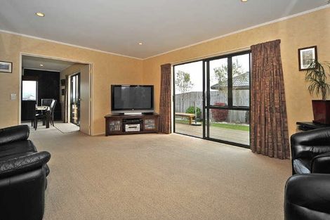Photo of property in 75 Parnell Heights, Kelvin Grove, Palmerston North, 4414