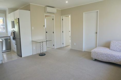 Photo of property in 2/14 Brook Street, Milford, Auckland, 0620