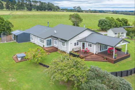 Photo of property in 245 Wallace Road, Koputaroa, Levin, 5571