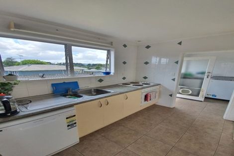 Photo of property in 37 Boundary Road, Opaheke, Papakura, 2113