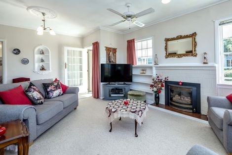 Photo of property in 64 East Street, Greytown, 5712