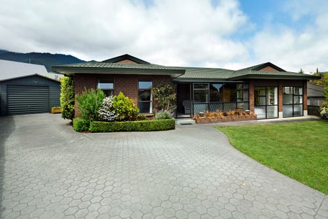 Photo of property in 6 James Place, Richmond, 7020