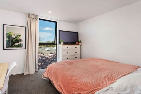 Photo of property in 2/1 Buchan Street, Sydenham, Christchurch, 8023