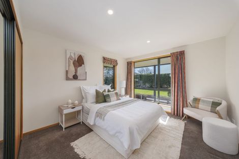 Photo of property in 2 Springvale Gardens, Harewood, Christchurch, 8051